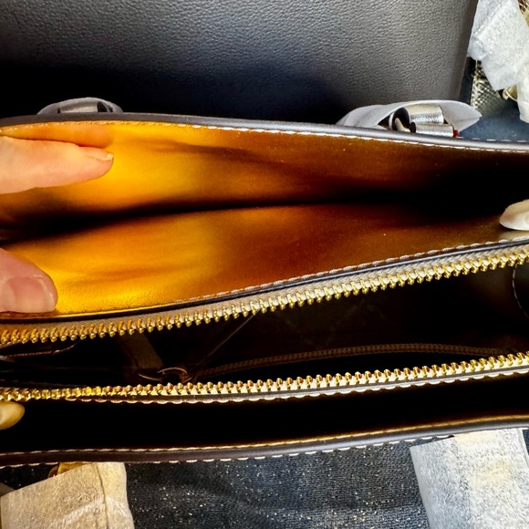 Michael Kors Gold Satchel with Luxurious Metallic Finish - Picture 11 of 13